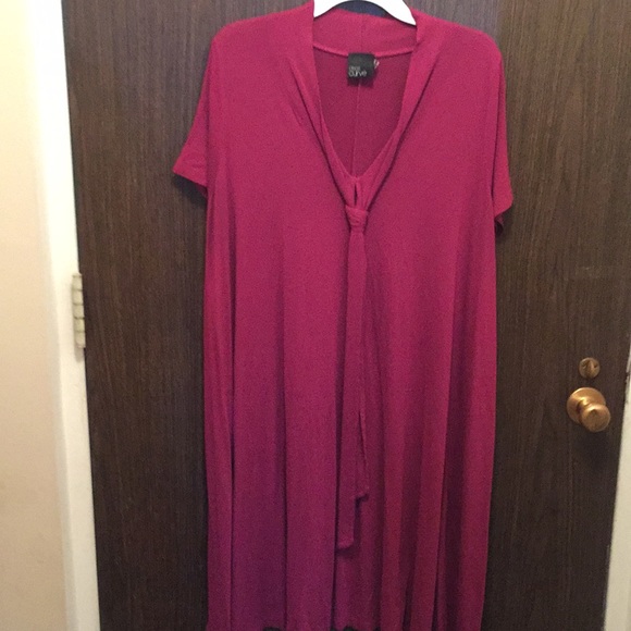 ASOS Curve Dresses & Skirts - ASOS CURVE MAGENTA DRESS USED REPOSH